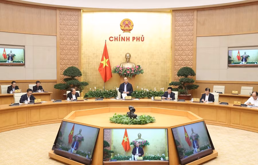 Thủ tướng Nguyễn Xuân Phúc chủ trì phiên họp. (Ảnh: Thống Nhất/TTXVN)