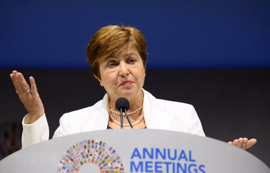  Tổng Giám đốc IMF - bà Kristalina Georgieva phát biểu tại Hội nghị thường niên Quỹ Tiền tệ Quốc tế (IMF) và Ngân hàng Thế giới (WB) ở Washington, DC,Mỹ, ngày 18/10. (Ảnh: AFP/TTXVN)