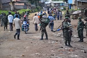 Binh sĩ Cộng hòa Dân chủ Congo gác tại Bunagana.