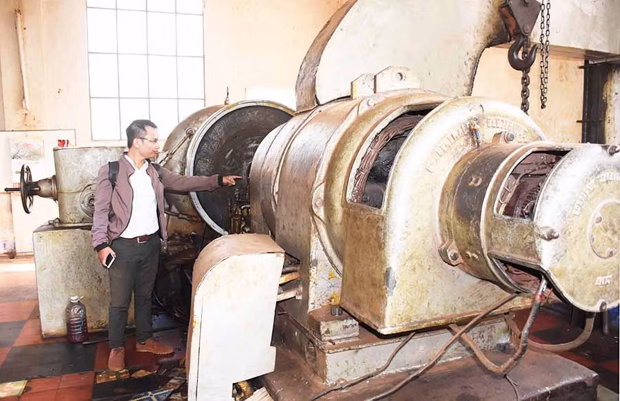  Sau 70 năm đi vào hoạt động, Nhà máy Thủy điện Bàu Cạn vẫn mang đến nguồn điện sáng phục vụ người dân. Ảnh: M.N