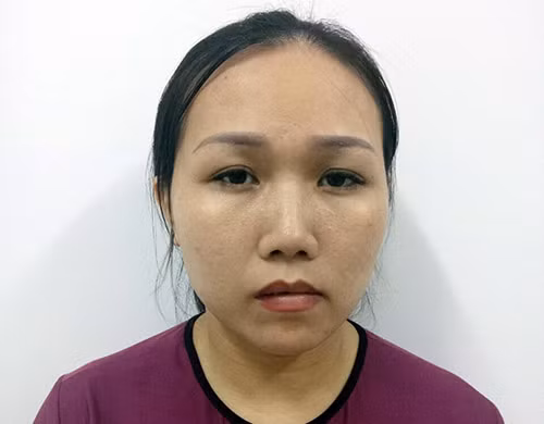Nghi phạm Tuyền tại cơ quan công an. Ảnh: A. Thạch. Nghi phạm Tuyền tại cơ quan công an. Ảnh: A. Thạch.