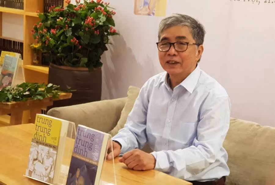  Nhà văn Trung Trung Đỉnh. Ảnh: internet