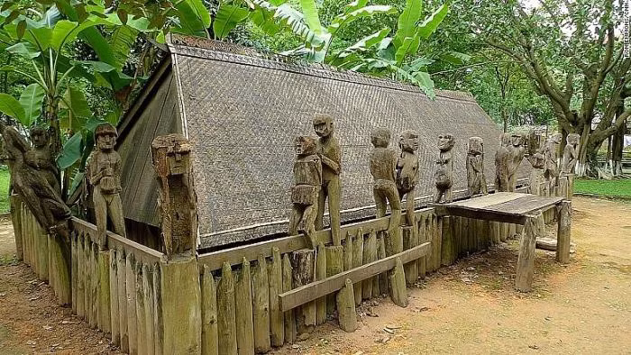 Nhà mồ của dân tộc Gia Rai (Ảnh: Hà Nội mới).
