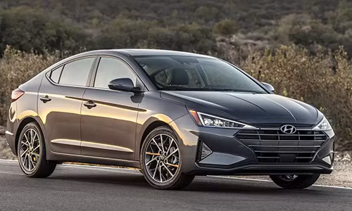 Elantra 2019 giành cho thị trường Mỹ. Ảnh: Caranddrive