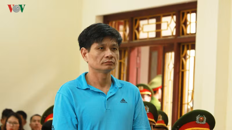 Bị cáo Nguyễn Sỹ Đạt bị tuyên y án tử hình. Bị cáo Nguyễn Sỹ Đạt bị tuyên y án tử hình.