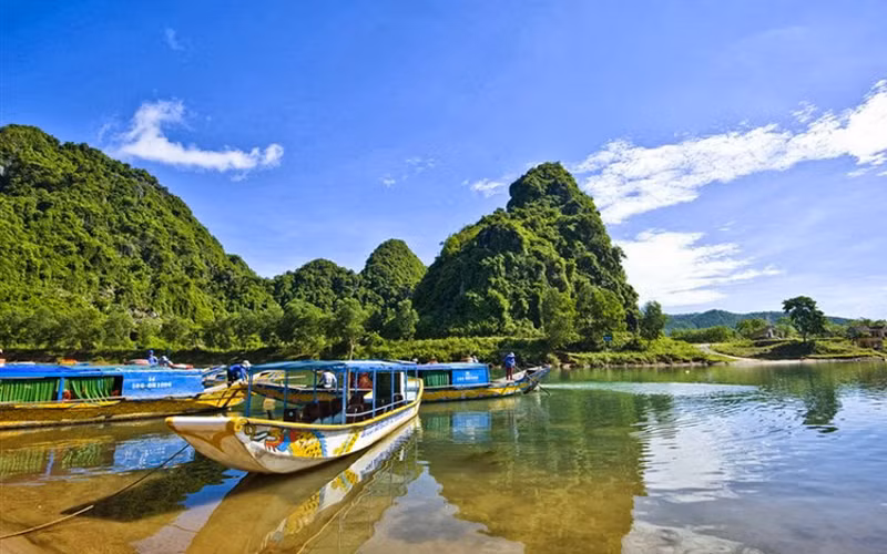 Vườn quốc gia Phong Nha Kẻ Bàng là một địa điểm lý tưởng cho những người muốn có trải nghiệm ăn chay vì môi trường trong những ngày đầu năm mới (Ảnh: phongnhaexplorer)