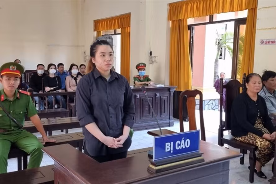 Vì ghen mà Nguyễn Thị Cẩm Tiên đã đâm chết người chồng hờ. Ảnh: PV Vì ghen mà Nguyễn Thị Cẩm Tiên đã đâm chết người chồng hờ. Ảnh: PV