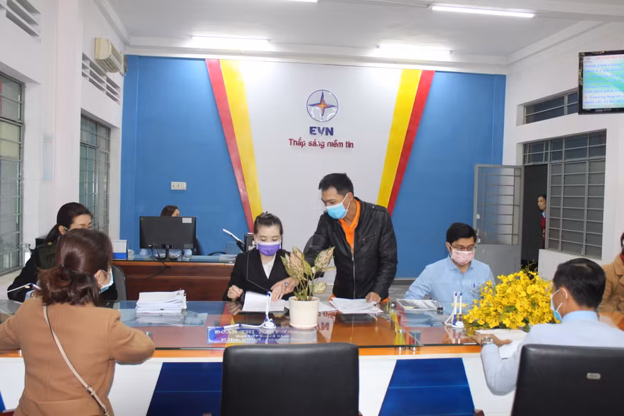 PC Gia Lai triển khai các biện pháp đảm bảo an toàn để phòng, chống dịch Covid-19. Ảnh: Hà Duy