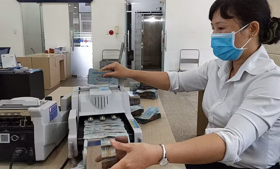  Năm 2020, BIDV Gia Lai đã thu hồi 1.370 tỷ đồng nợ xấu, nợ tiềm ẩn, kéo giảm tỷ lệ nợ xấu đáng kể. Ảnh: Sơn Ca