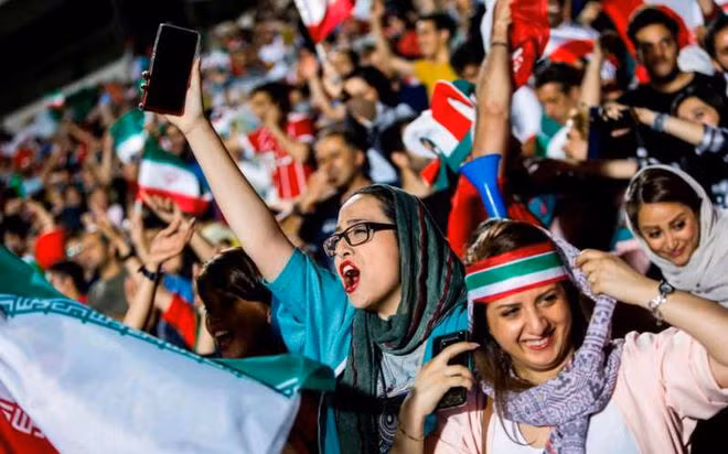 Iran đang dần cởi bỏ những luật gây khó đối với phụ nữ trong thể thao - AFP
