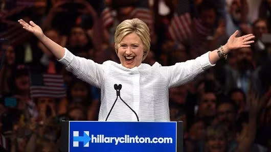 Ứng viên đảng Dân chủ Hillary Clinton tại Brooklyn Navy Yard, New York, Mỹ ngày 7-6-2016.
