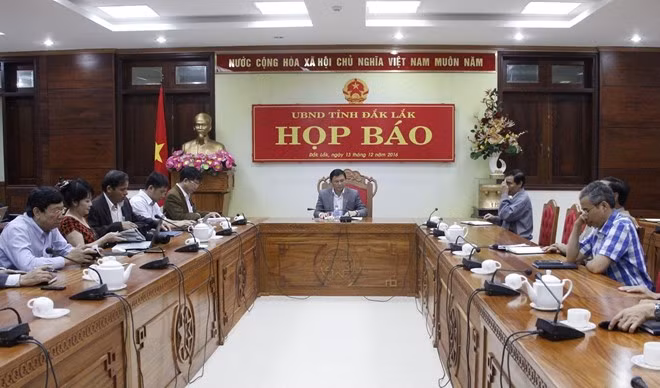 Ủy ban nhân dân tỉnh Đak Lak họp báo về vụ nổ tại trụ sở Công an tỉnh.