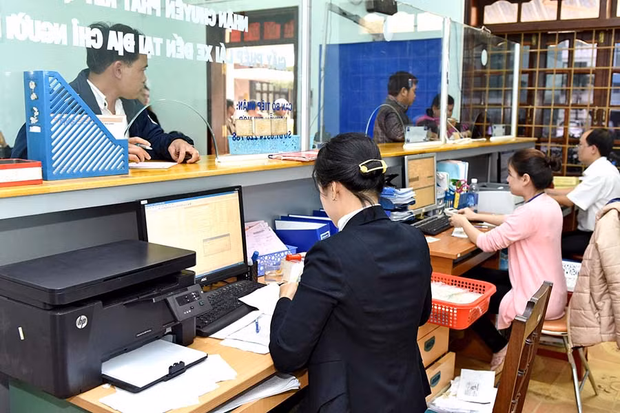Bộ phận “Một cửa” của Sở Giao thông-Vận tải Gia Lai. Ảnh: Đ.T Bộ phận “Một cửa” của Sở Giao thông-Vận tải. Ảnh: Đ.T