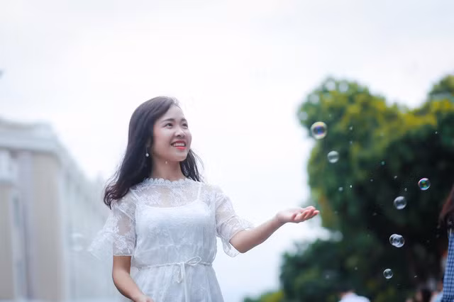 Dù thế nào thì em vẫn lại cho mình niềm kiêu hãnh cuối cùng! (Ảnh minh họa: Yến)