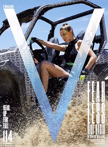 Siêu mẫu cũng có những trải nghiệm độc đáo với xe Phillip Plein 4x4.