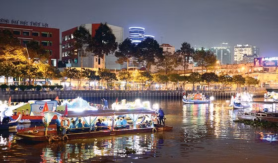 Bến thuyền Thị Nghè - du lịch trên kênh Nhiêu Lộc- một tour mới lạ và độc đáo chỉ duy nhất có tại TPHCM. Ảnh: VIỆT DŨNG