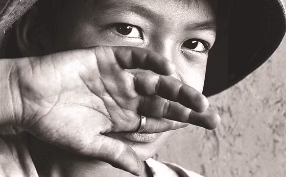 Cậu bé cho thuê ván trượt ở Mũi Né