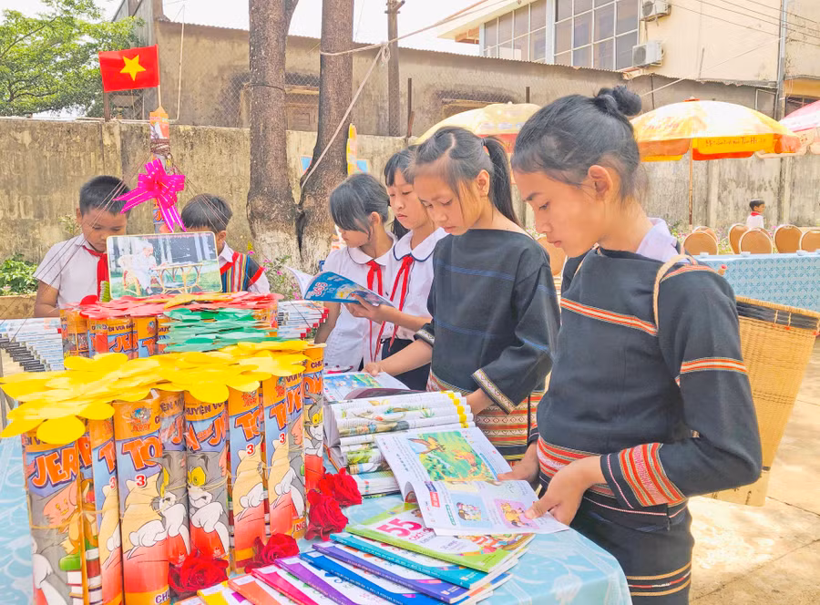 Hội đồng Đội các cấp tổ chức nhiều hoạt động trải nghiệm ý nghĩa cho đội viên. Ảnh: Phan Lài