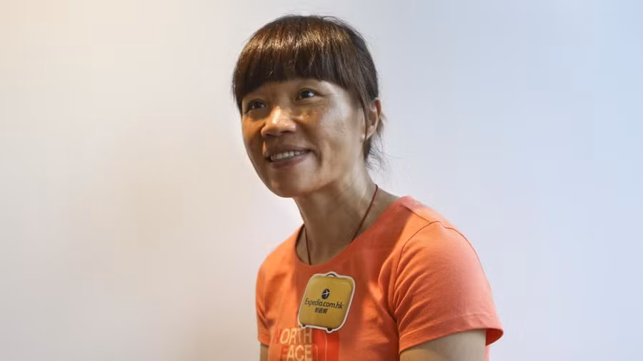 Cô giáo người Hồng Kông Tằng Yến Hồng - Ảnh chụp màn hình The Times Cô giáo người Hồng Kông Tằng Yến Hồng - Ảnh chụp màn hình The Times