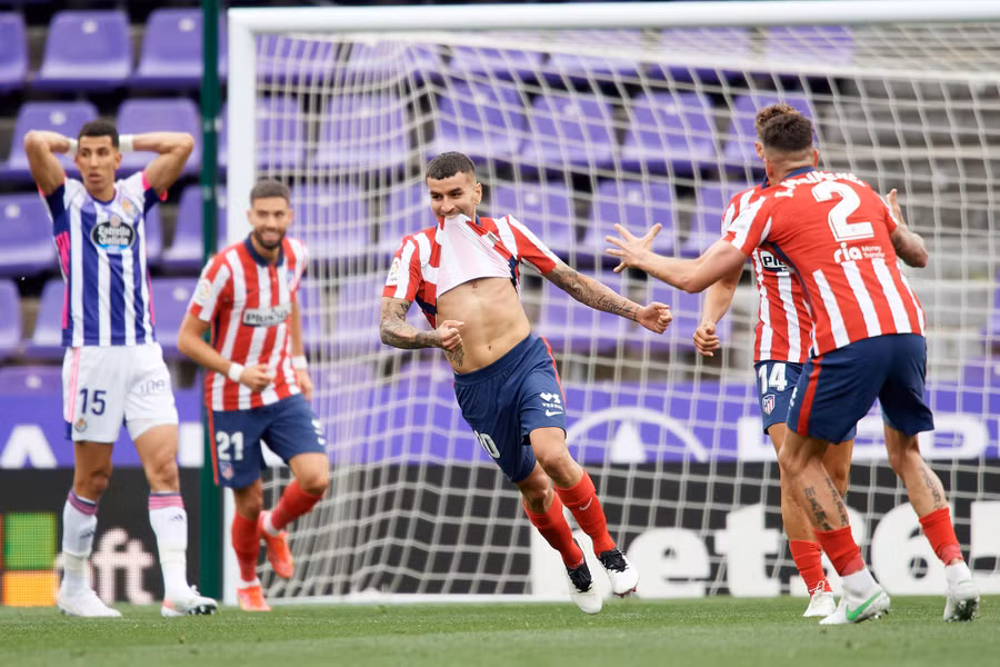 Atletico Madrid đã thể hiện bản lĩnh của nhà vô địch La Liga khi đến đích với 5 trận cuối mùa thắng 4, hòa chỉ 1. Ảnh: AFP