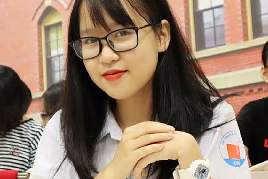 Phạm Hương Giang - học sinh chuyên Anh Trường THPT chuyên Lam Sơn (Thanh Hoá). Ảnh: X.H