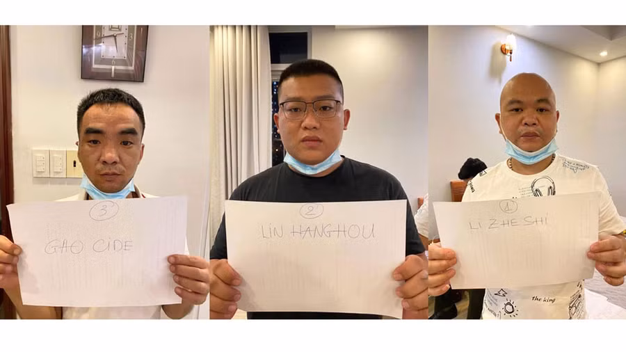 Nhóm người Trung Quốc nhập cảnh trái phép Việt Nam để hoạt động lừa đảo chứng khoán, tiền ảo - ẢNH:CÔNG AN CUNG CẤP