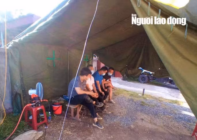 Nhóm người Trung Quốc vượt biên trái phép bị bắt quả tang tại Quảng Bình