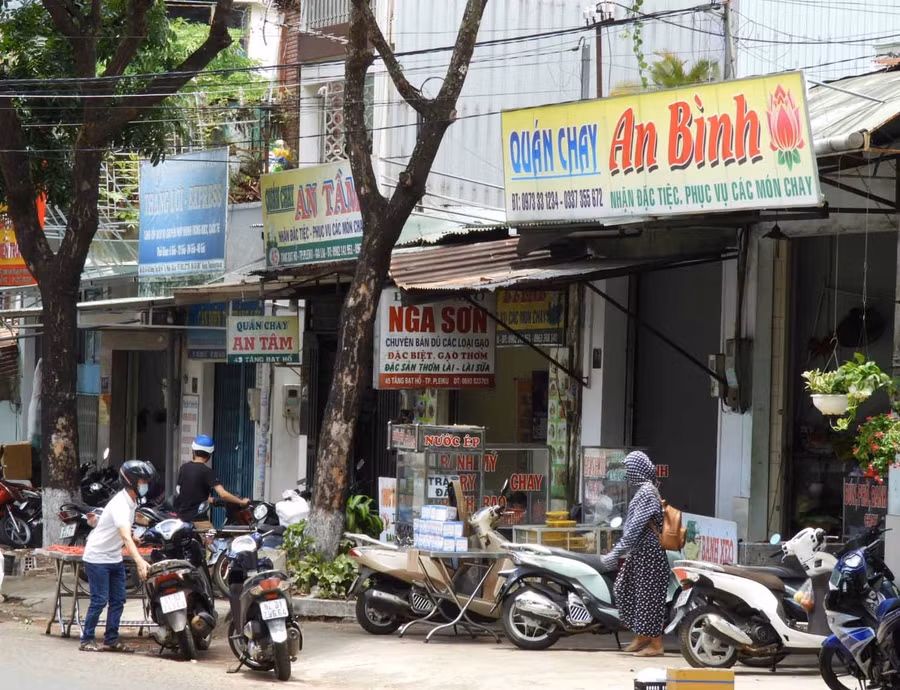 Các hàng dịch vụ chay cần thực hiện nghiêm quy định vệ sinh an toàn thực phẩm