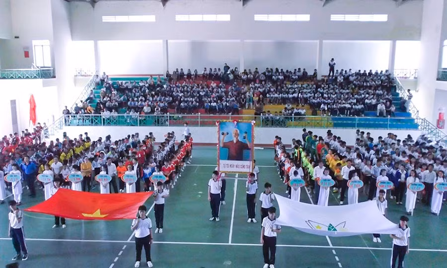 Quang cảnh lễ khai mạc. Ảnh: Hồng Thi