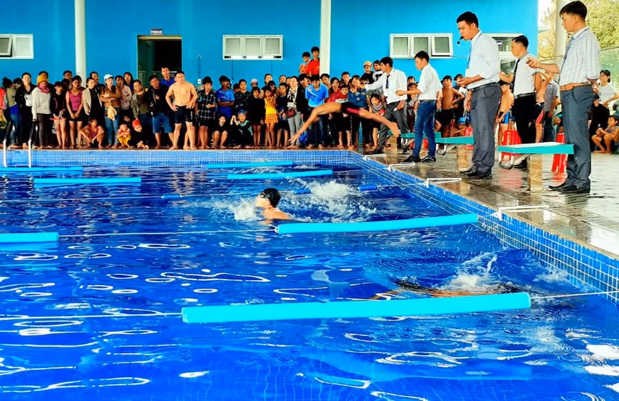 3. Giải bơi học sinh của huyện Chư Sê năm 2020