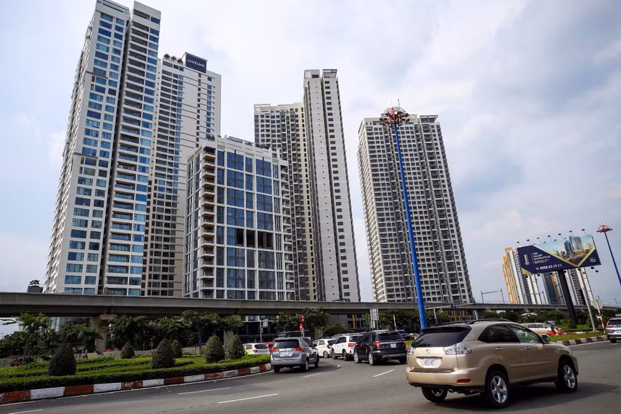 Một dự án chung cư trên trục Xa Lộ Hà Nội, quận 2 (TP.HCM), cách trung tâm khoảng 5 km có giá bán 75-90 triệu đồng/m2. Ảnh: Quỳnh Danh.