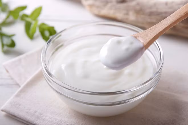 Ăn sữa chua giúp tăng lợi khuẩn probiotic trong đường ruột giúp giảm trầm cảm ẢNH: SHUTTERSTOCK