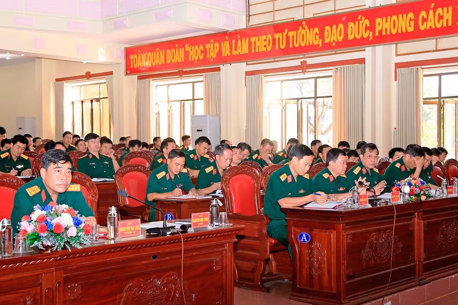  Các đại biểu tham dự hội nghị Quân chính. Ảnh: V.H
