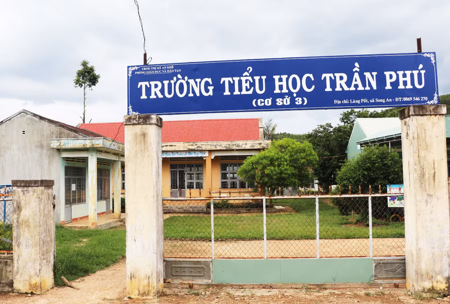 Điểm trường làng Pốt của Trường Tiểu học Trần Phú được giáo viên và người dân trong làng cùng bảo vệ trong hè. Ảnh: Ngọc Minh 