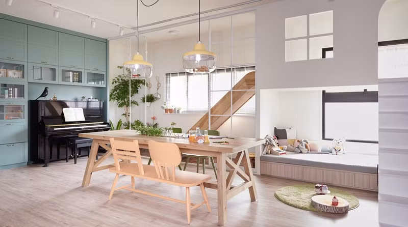 Chất liệu trong nhà đều được lựa chọn kỹ lưỡng, nhằm tránh gây tổn thương cho bé khi chơi đùa. Chất liệu trong nhà đều được lựa chọn kỹ lưỡng, nhằm tránh gây tổn thương cho bé khi chơi đùa.