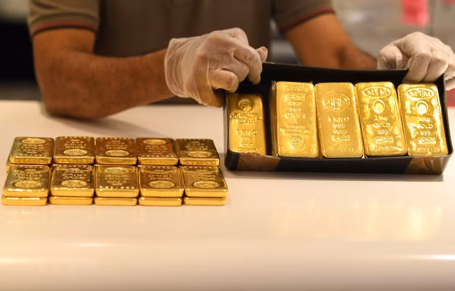 Vàng được bày bán tại một cửa hàng vàng ở Dubai, Các tiểu Vương quốc Ả rập Thống nhất. (Nguồn: AFP/TTXVN)