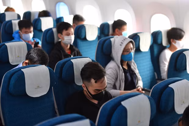 Các doanh nghiệp hàng không đã cùng nhau thiết lập một “hành lang xanh” đảm bảo phục vụ an toàn nhất trong bối cảnh dịch bệnh. Ảnh: CTV/Vietnam+