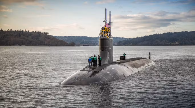 Tàu ngầm Mỹ USS Connecticut. Ảnh: AP