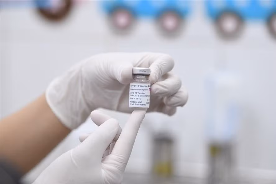 Tiêm vaccine cho trẻ từ 12-17 tuổi. Ảnh: Hải Nguyễn