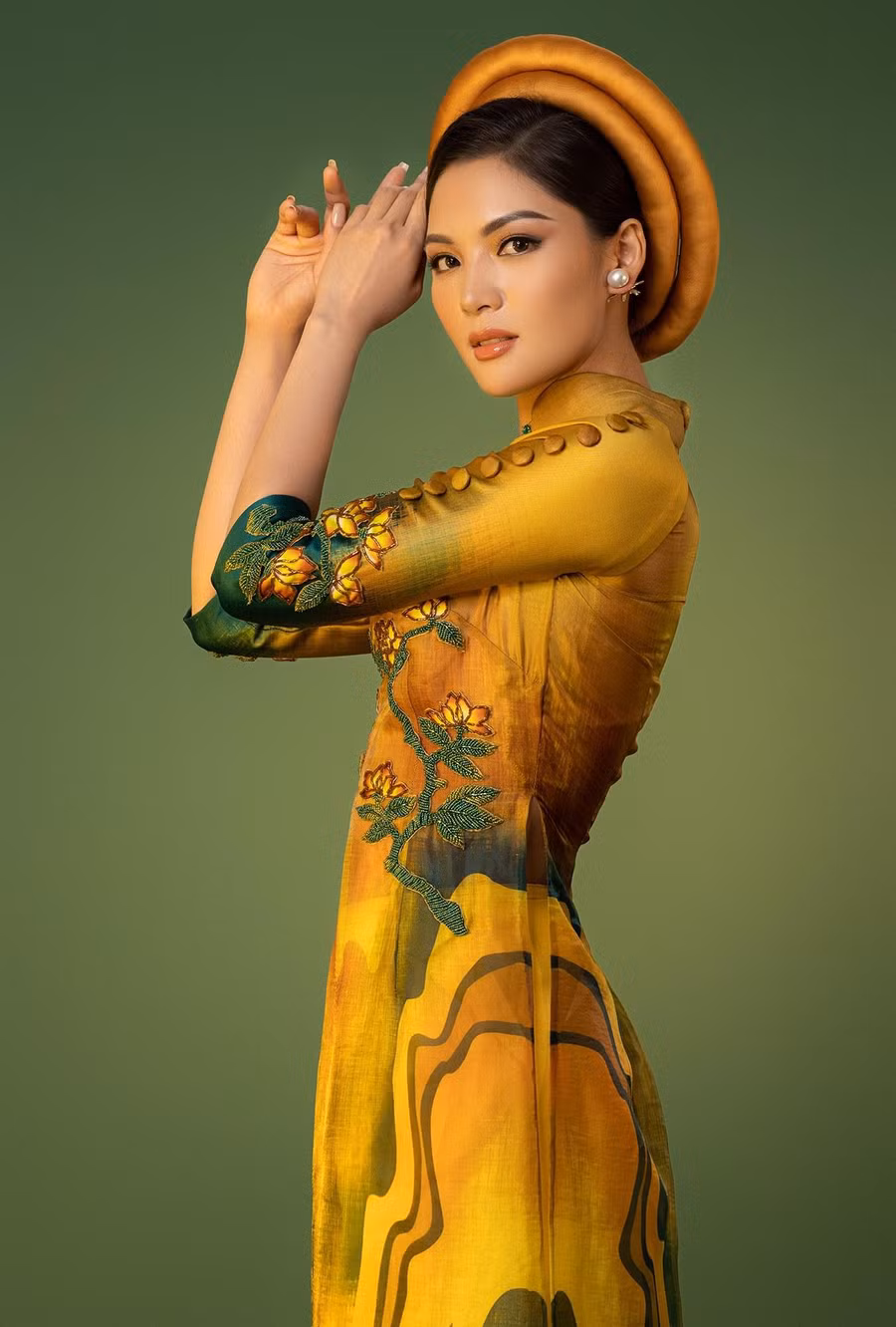 Vân Anh đã tốt nghiệp chuyên ngành Du lịch trường Đại học Kinh tế quốc dân Hà Nội và tiếp tục chương trình thạc sĩ vào cuối tháng 11 này. Ảnh: Nguyễn Long