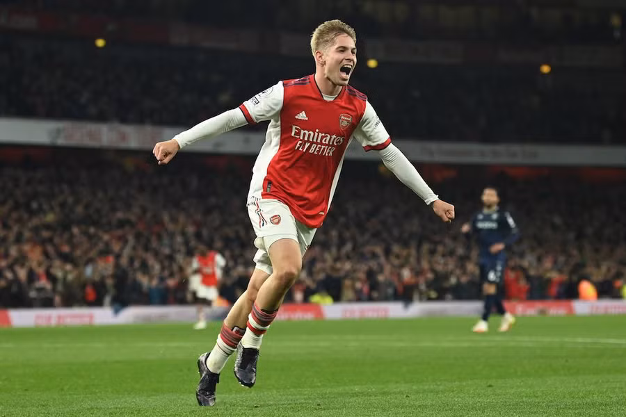 Tài năng trẻ Emile Smith Rowe toả sángg. Ảnh: AFP