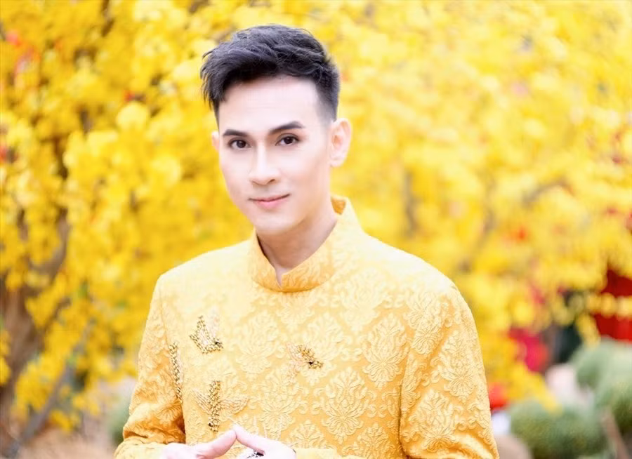 Ca sĩ Nguyên Vũ. Ảnh: NSCC