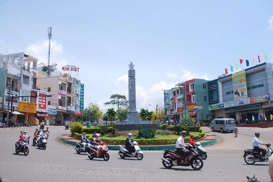 Vòng xoay Diệp Kinh hôm nay.