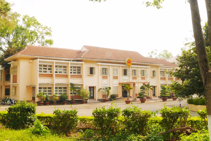 Trụ sở UBND tỉnh hôm nay.