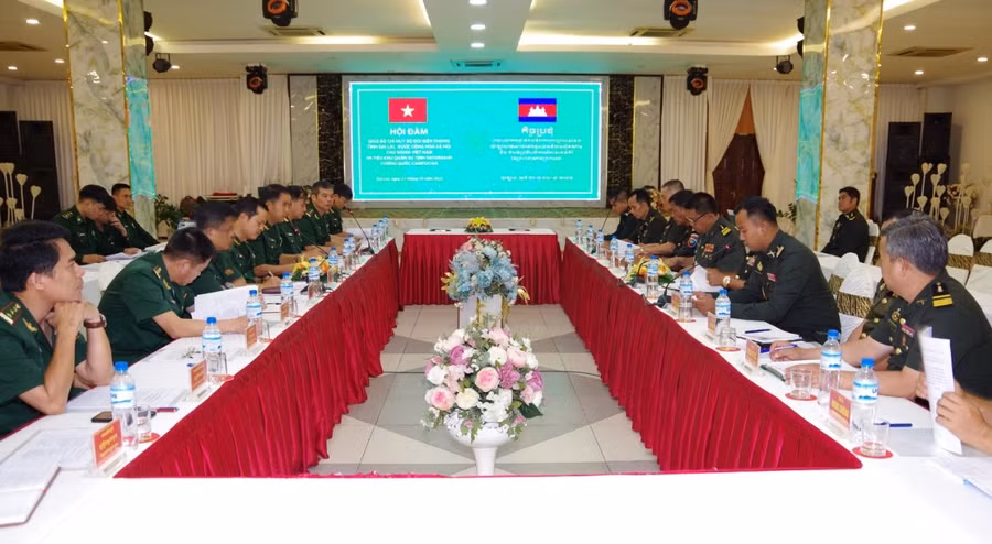 Quang cảnh buổi hội đàm. Ảnh: Kiên Quyết