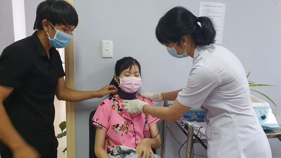 Tiến sĩ bác sĩ về Đồng Nai làm việc sẽ được hỗ trợ 350 triệu đồng. Ảnh: Hà Anh Chiến Tiến sĩ bác sĩ về Đồng Nai làm việc sẽ được hỗ trợ 350 triệu đồng. Ảnh: Hà Anh Chiến