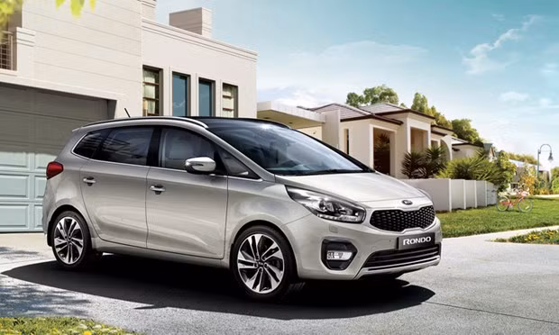 Kia Rondo là một trong những lựa chọn đáng lưu ý phân khúc xe 7 chỗ. (Ảnh nguồn: Kia)