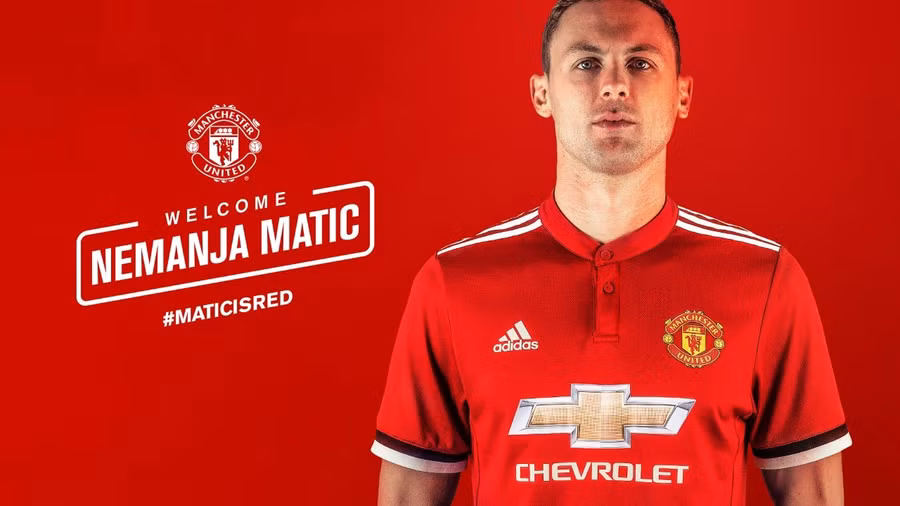 Matic đã ký hợp đồng 3 năm với M.U. Ảnh: Manchester United Matic đã kí hợp đồng 3 năm với M.U. Ảnh: Manchester United