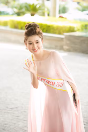 Cuối tuần qua Á hậu Huyền My đã xuất hiện trong một sự kiện được tổ chức tại Hà Nội. Cuối tuần qua Á hậu Huyền My đã xuất hiện trong một sự kiện được tổ chức tại Hà Nội.
