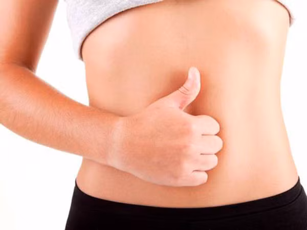 Trợ giúp hệ tiêu hóa: Quả Me giàu chất xơ như pectin và tannin, giúp cải thiện tiêu hóa và ngăn ngừa táo bón. (Ảnh Shutterstock).